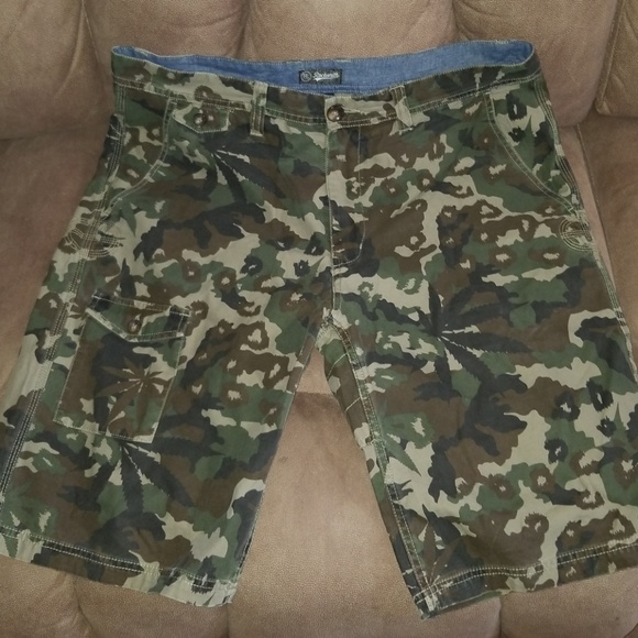 rocksmith Other - CAMO ROCKSMITH SHORTS